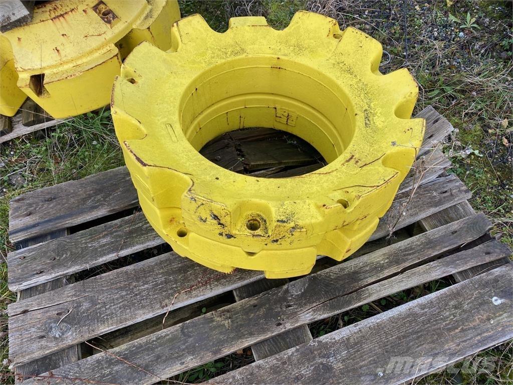John Deere 205KG Ελαστικά και ζάντες