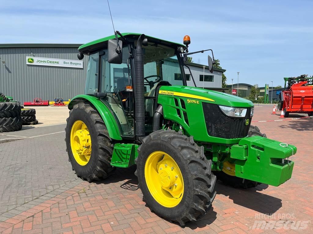 John Deere 5075E Τρακτέρ