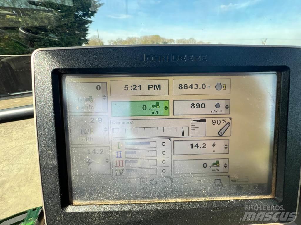 John Deere 6150R Τρακτέρ