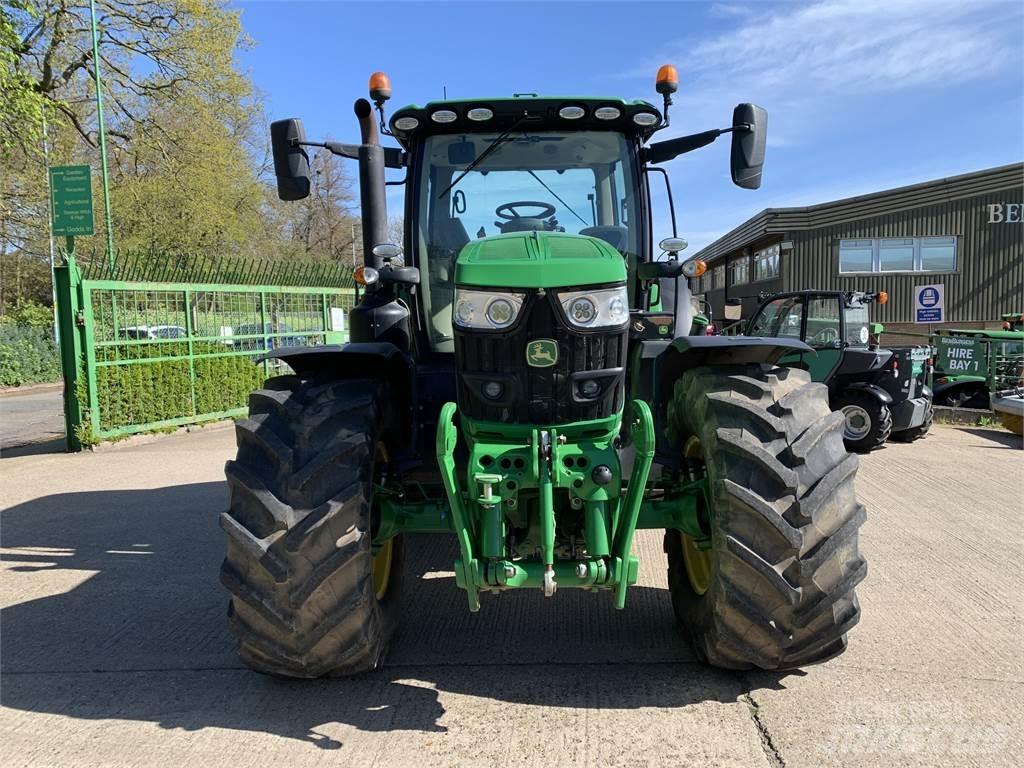 John Deere 6155R Τρακτέρ