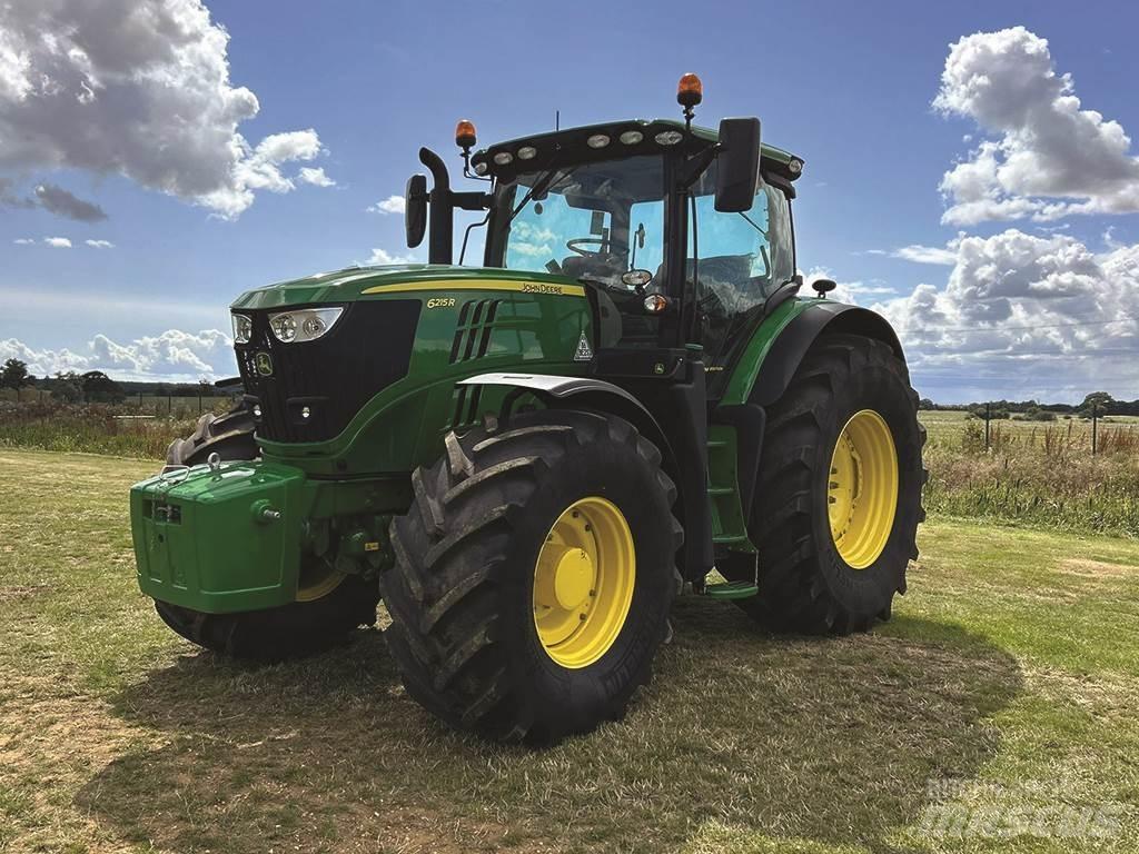 John Deere 6215R Τρακτέρ