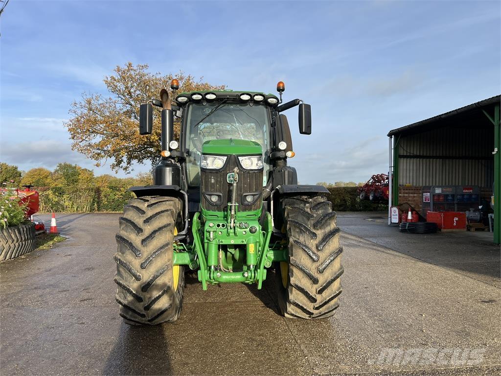 John Deere 6250R Τρακτέρ