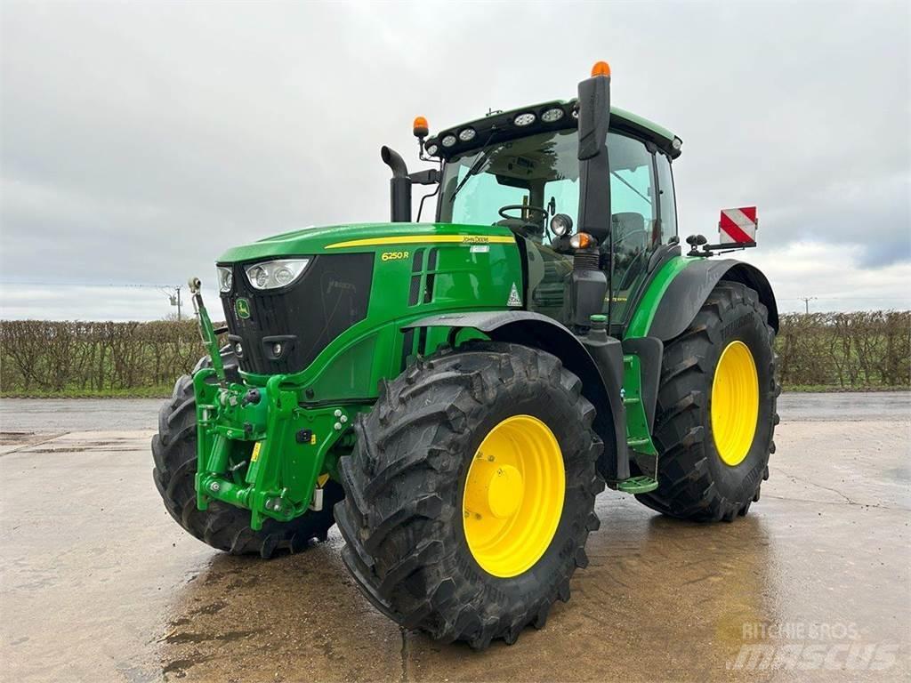 John Deere 6250R Τρακτέρ