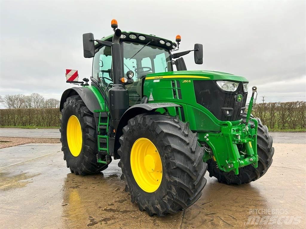 John Deere 6250R Τρακτέρ