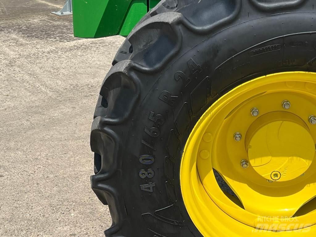 John Deere 6R120 Τρακτέρ