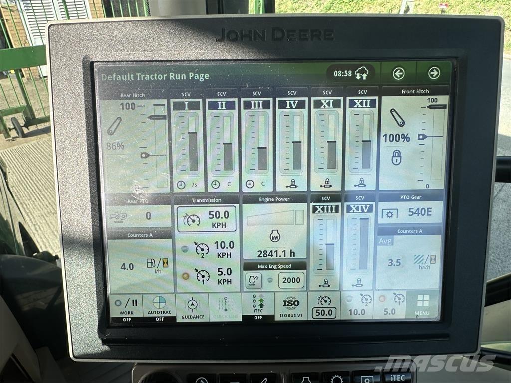 John Deere 6R215 Τρακτέρ
