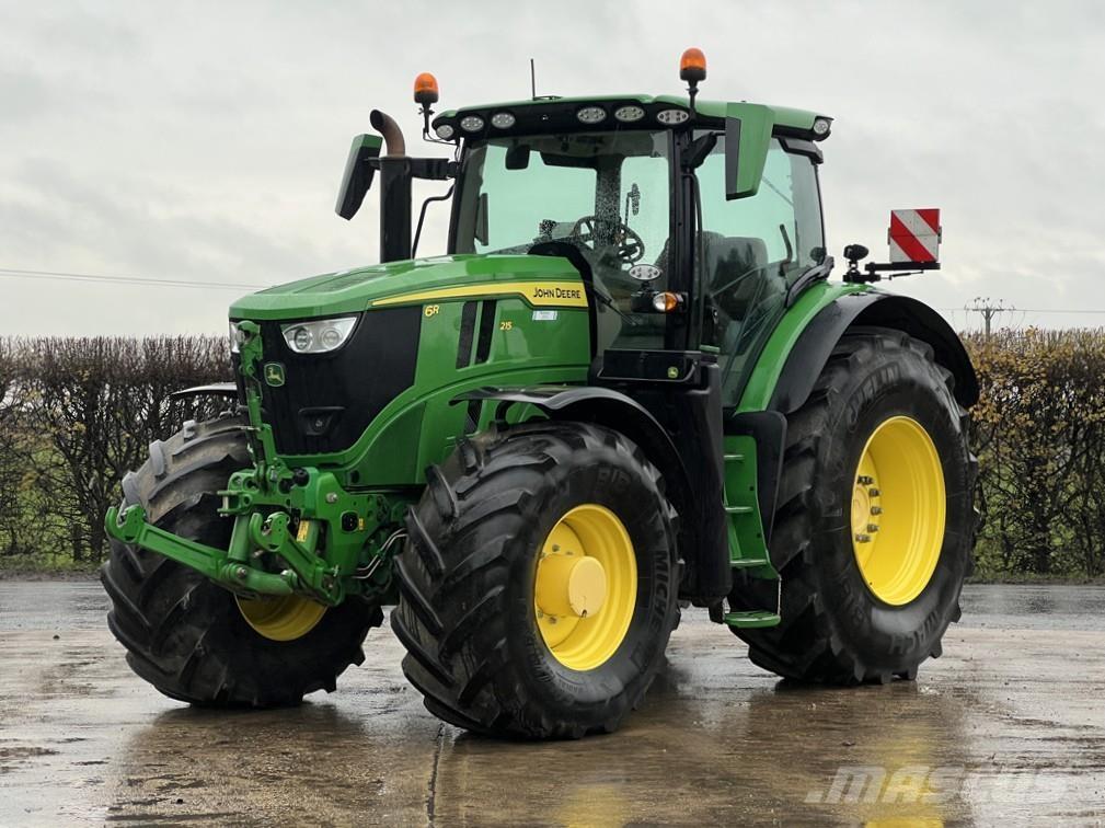 John Deere 6R215 Τρακτέρ