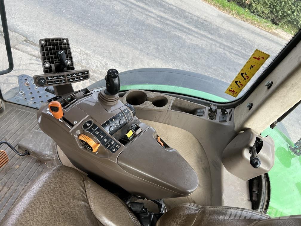 John Deere 7230R Τρακτέρ