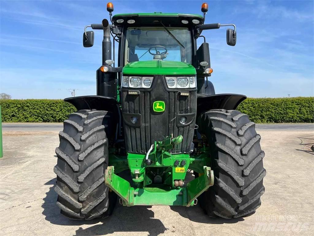John Deere 7310R Τρακτέρ