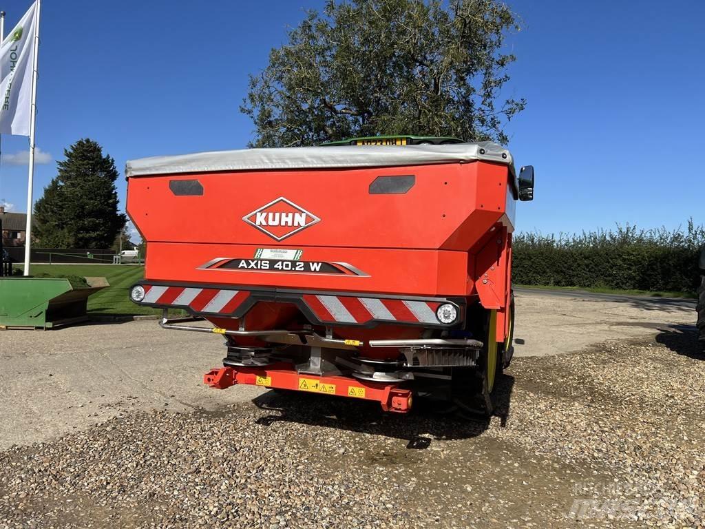 Kuhn 40.2W Διαστρωτήρες ανοργάνων