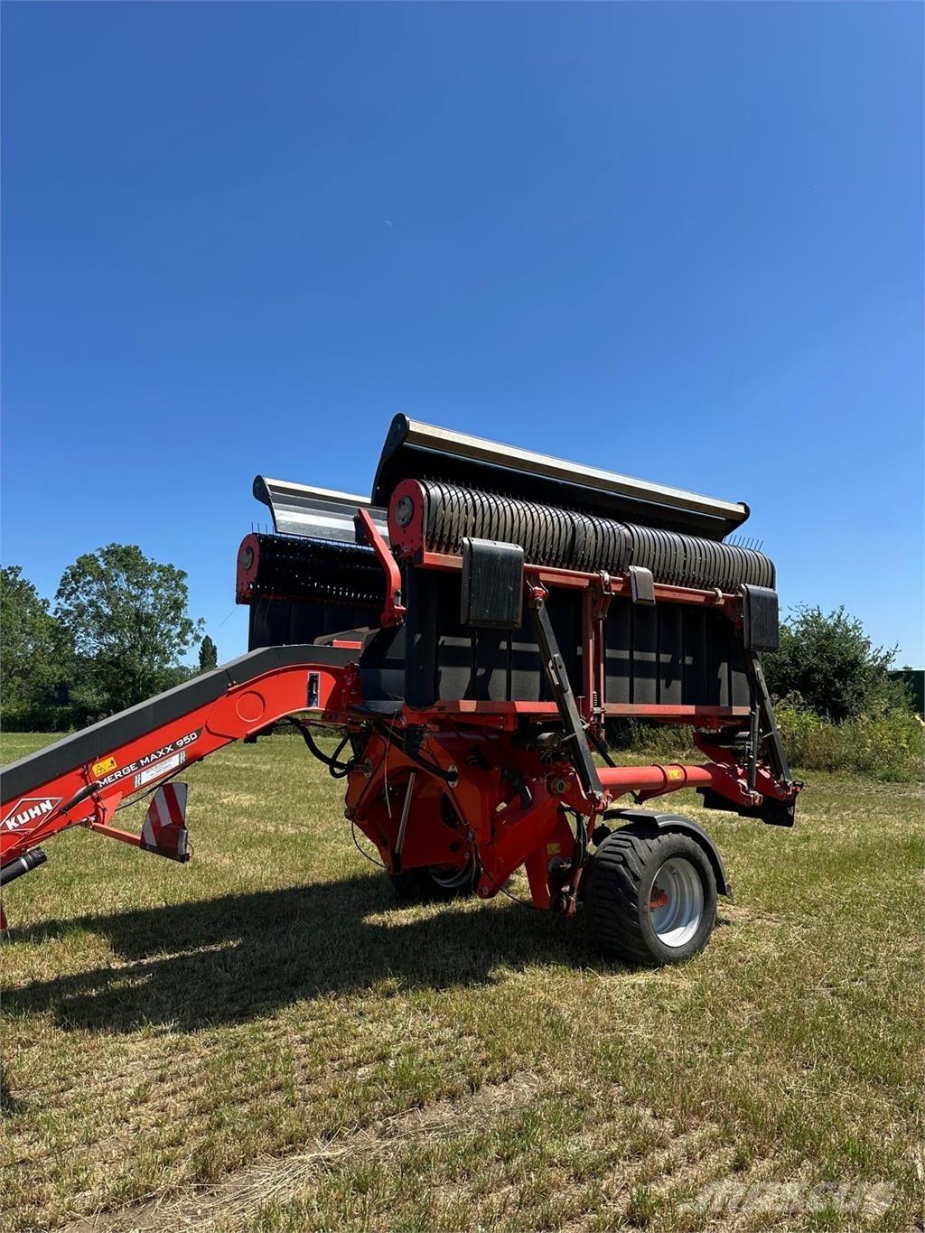 Kuhn MERGEMAXX950 Χορτοκοπτικά και κορυφολόγοι βοσκοτόπων