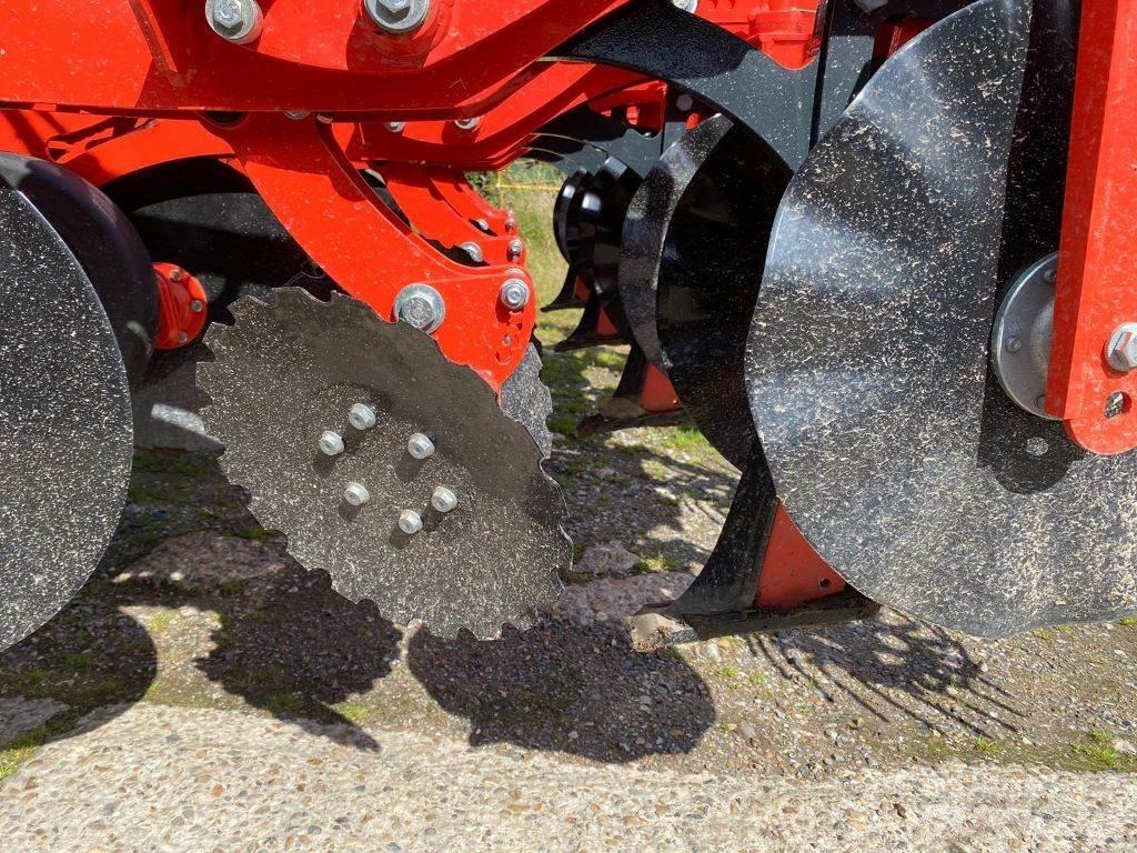 Kuhn STRIGER 300 Άλλα γεωργικά μηχανήματα