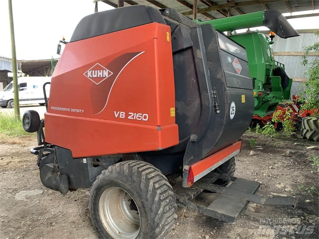 Kuhn VB 2160 Πρέσες τετράγωνων δεμάτων