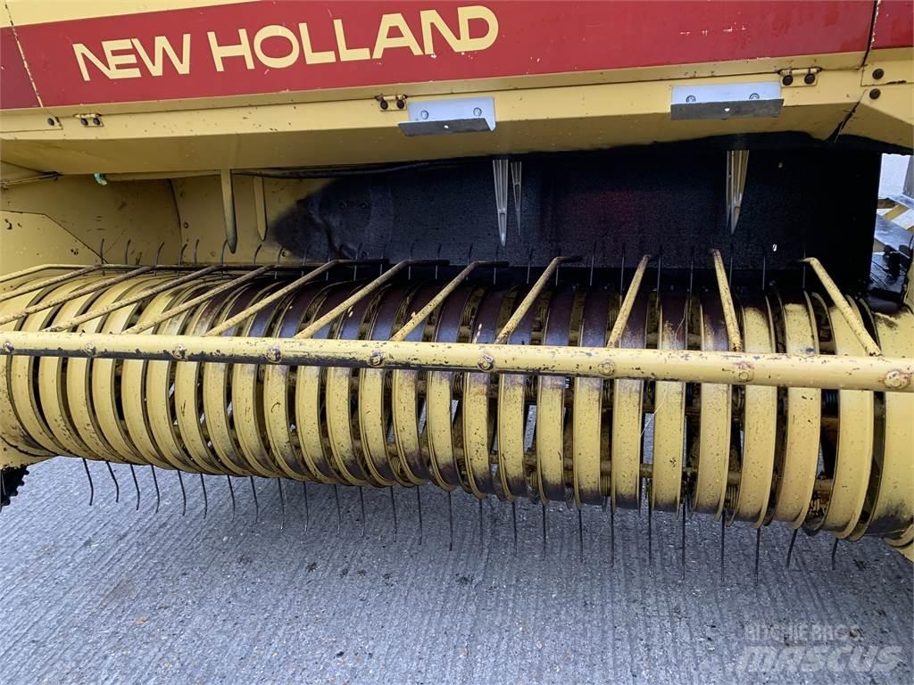 New Holland 945 Πρέσες κυλινδρικών δεμάτων
