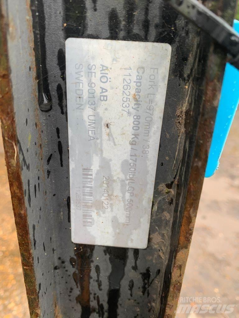  PALLET Λοιπά προσαρτούμενα εξαρτήματα και κατασκευαστικά στοιχεία