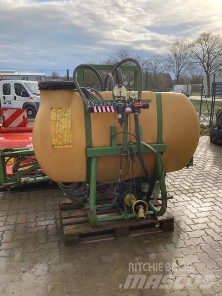 Amazone US604T Ρυμουλκούμενα ψεκαστικά
