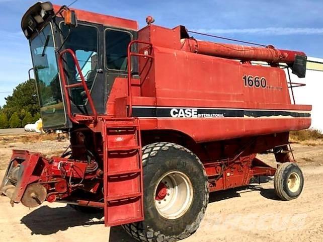 Case IH 1660 Θεριζοαλωνιστικές μηχανές