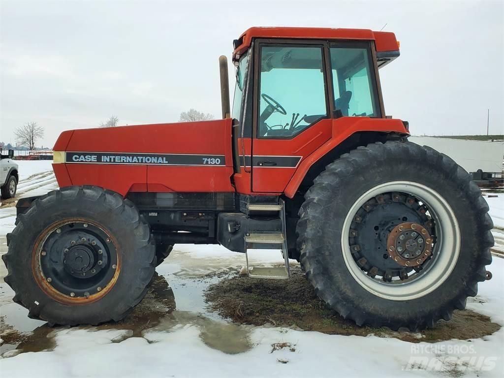 Case IH 7130 Τρακτέρ