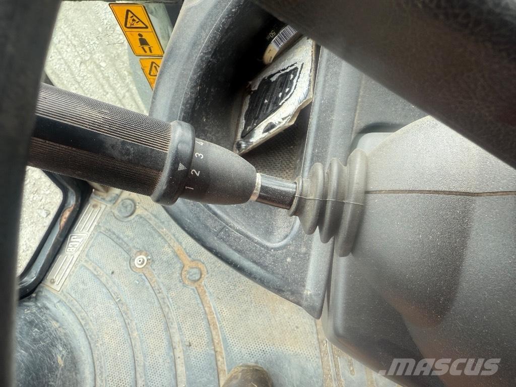 JCB 3 CX Εκσκαφείς Φορτωτές τύπου JCB