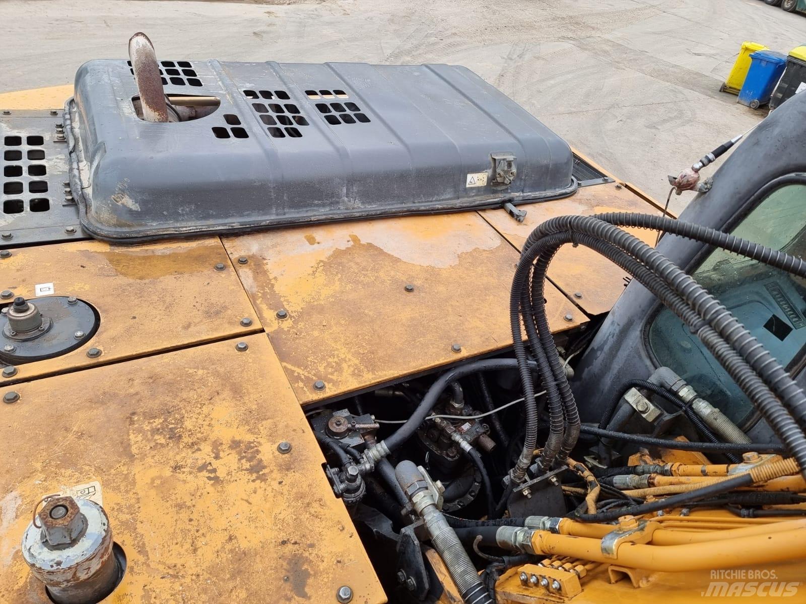 CASE CX 210 LC Εκσκαφείς με ερπύστριες