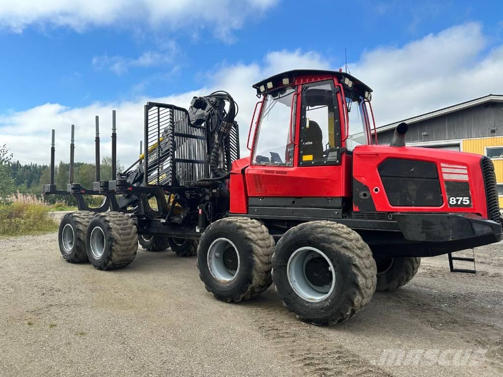 Komatsu 875 Μεταφορείς ξυλείας