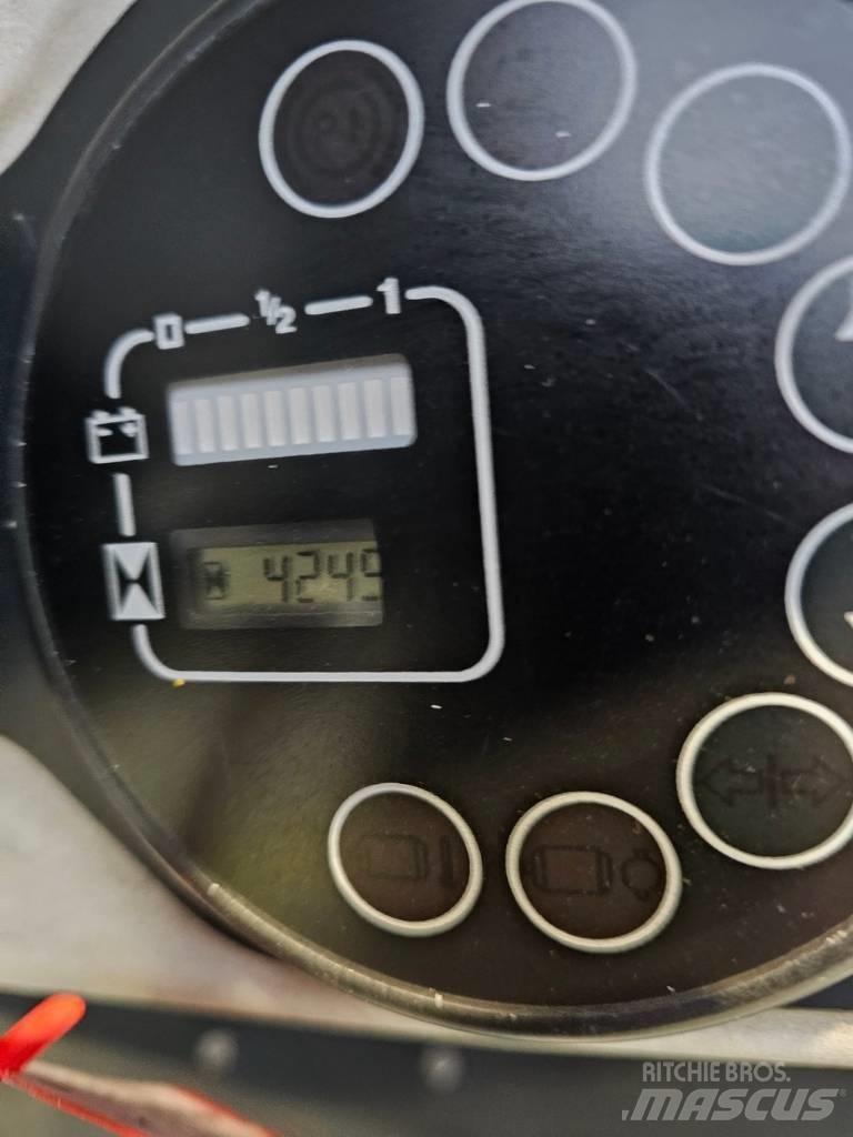 Still R 06 Τρακτέρ μικρών διαστάσεων