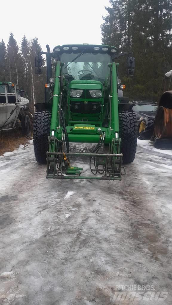 John Deere 6130R Τρακτέρ