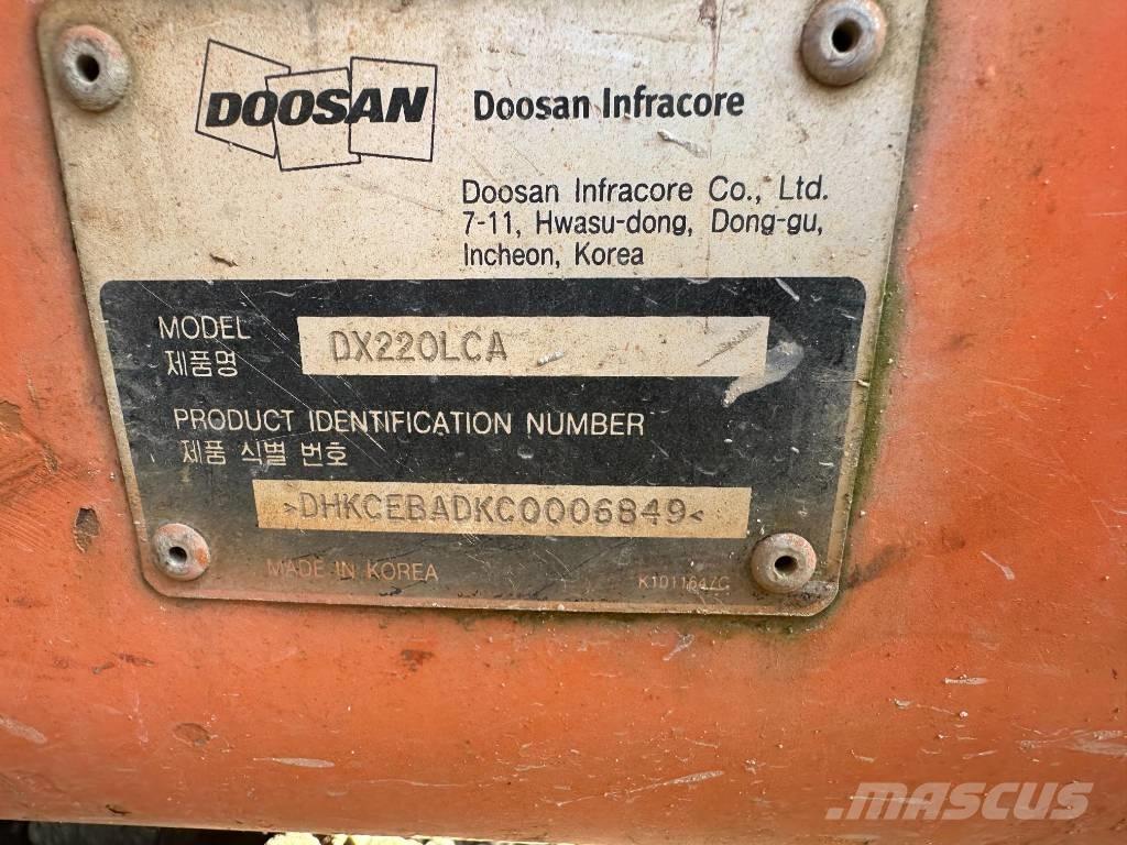 Doosan DX 220 LCA Εκσκαφείς με ερπύστριες