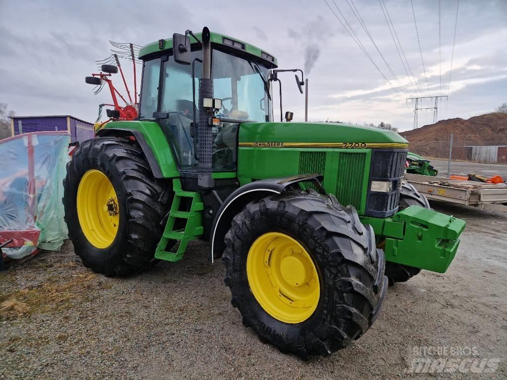 John Deere 7700 Τρακτέρ