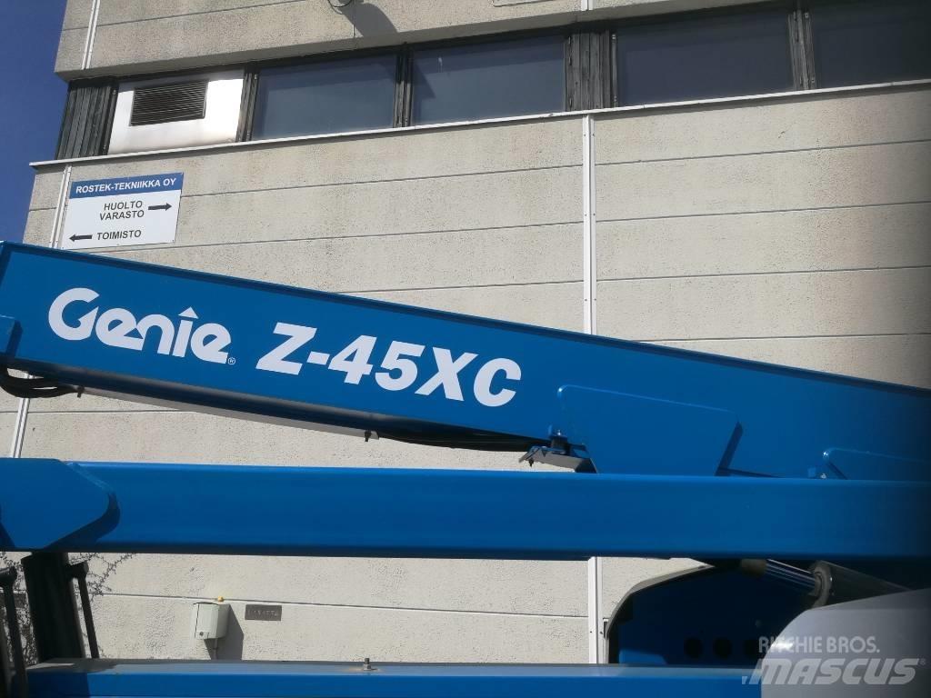 Genie Z 45XC Ανυψωτήρες με αρθρωτό βραχίονα