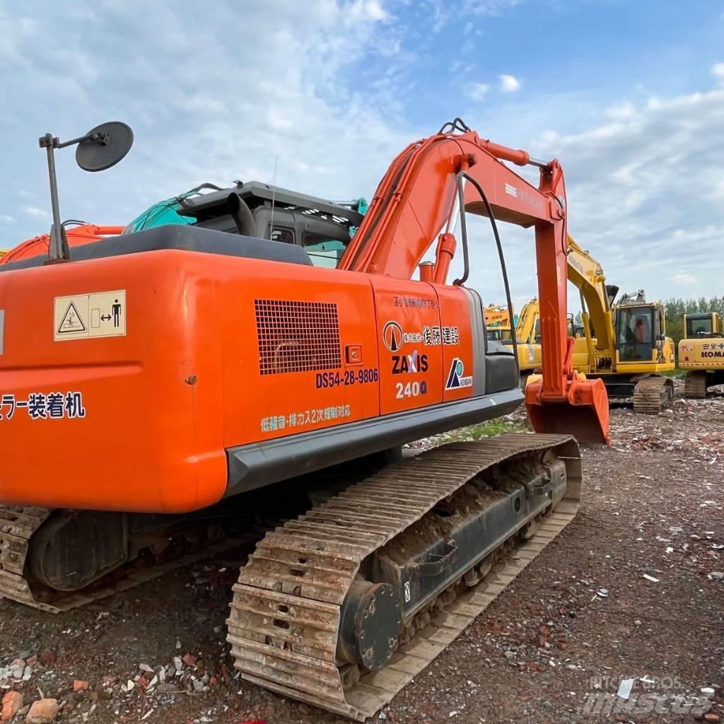 Hitachi zx240 Εκσκαφείς με ερπύστριες