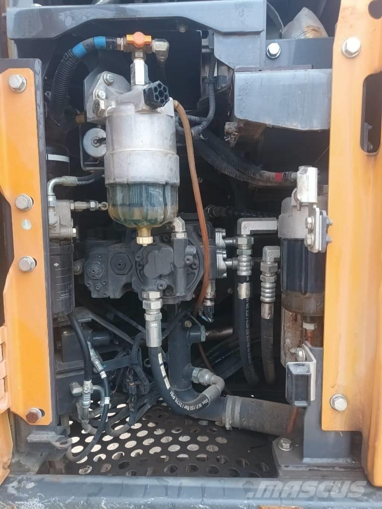 CASE CX 130 D Εκσκαφείς με ερπύστριες