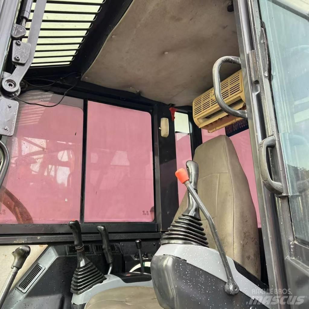 Komatsu PC 56-7 Εκσκαφάκι (διαβολάκι) < 7t