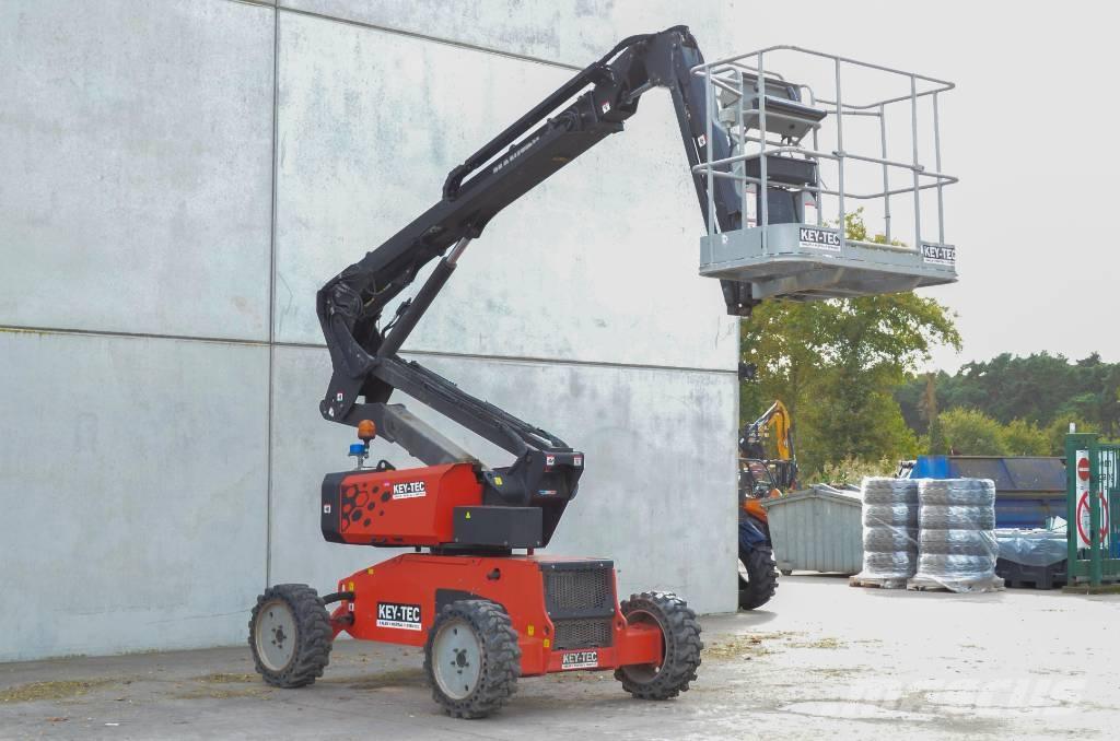 Manitou ManGo 12 Ανυψωτήρες με αρθρωτό βραχίονα