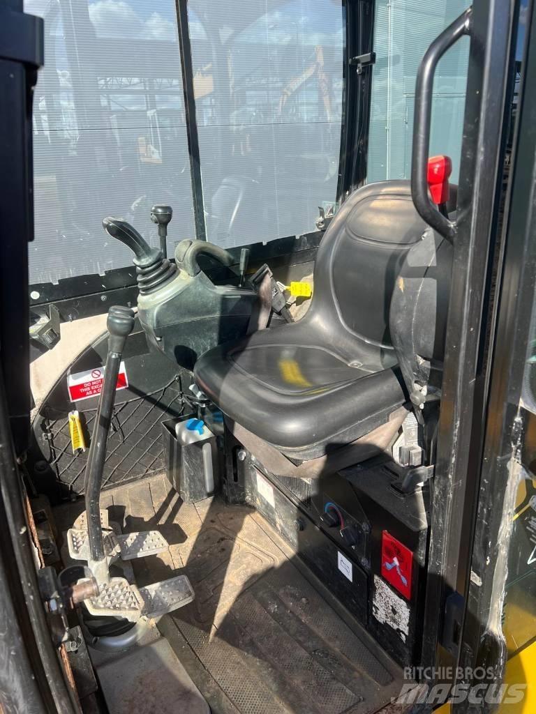 JCB 8026 CTS Εκσκαφάκι (διαβολάκι) < 7t