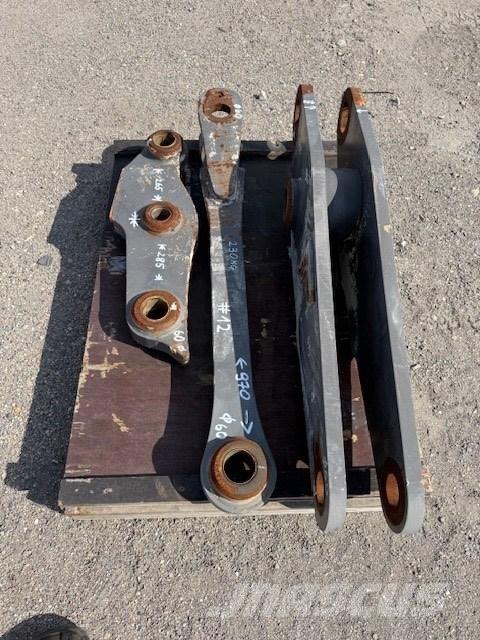 Volvo BUCKET LINK Κουβάδες