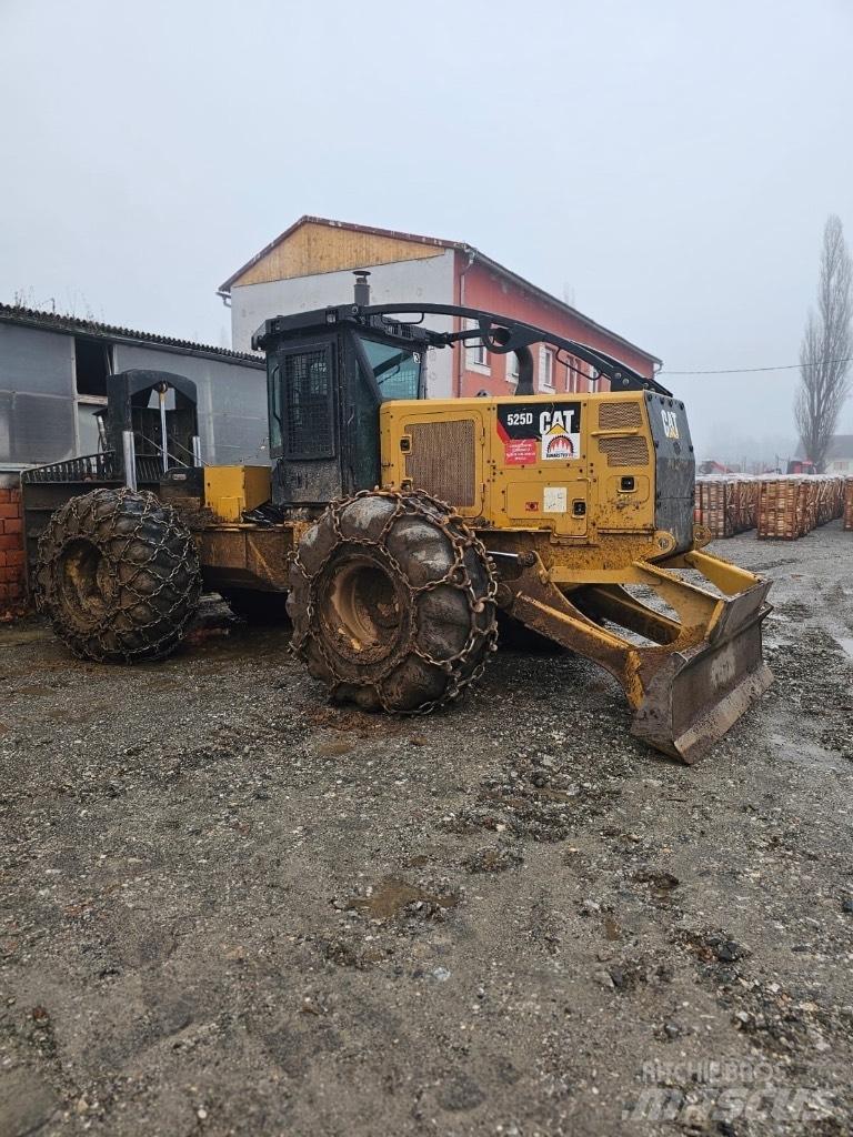 CAT 525 D Μετατοπιστές