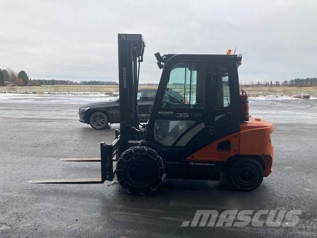 Doosan D35C-7 Πετρελαιοκίνητα Κλαρκ