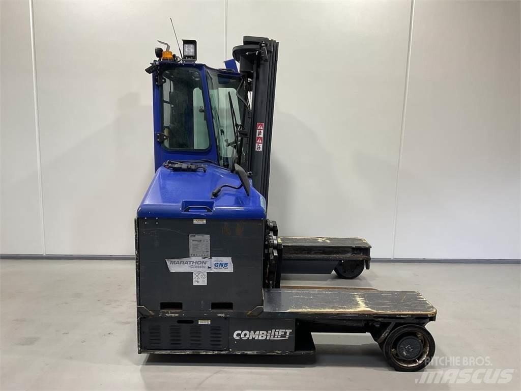 Combilift C4000ET Ανυψωτικά στενών δρόμων 4 κατευθύνσεων