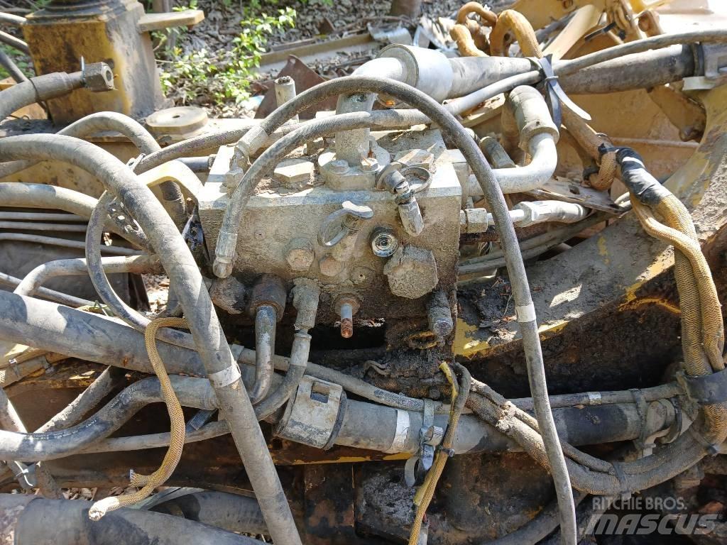 CAT 730 Σπαστό Dump Truck ADT