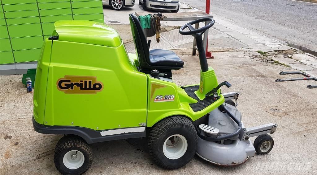 Grillo FD 280 Χορτοκοπτικά με καθιστό χειριστή