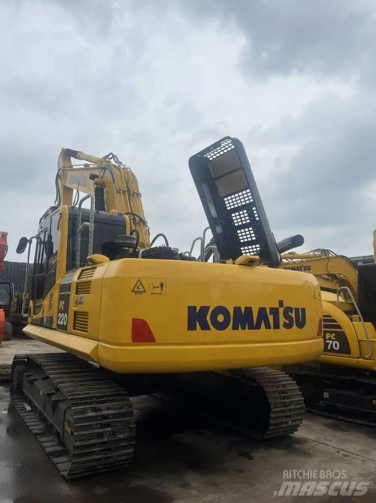 Komatsu PC 220-8 Εκσκαφείς με ερπύστριες