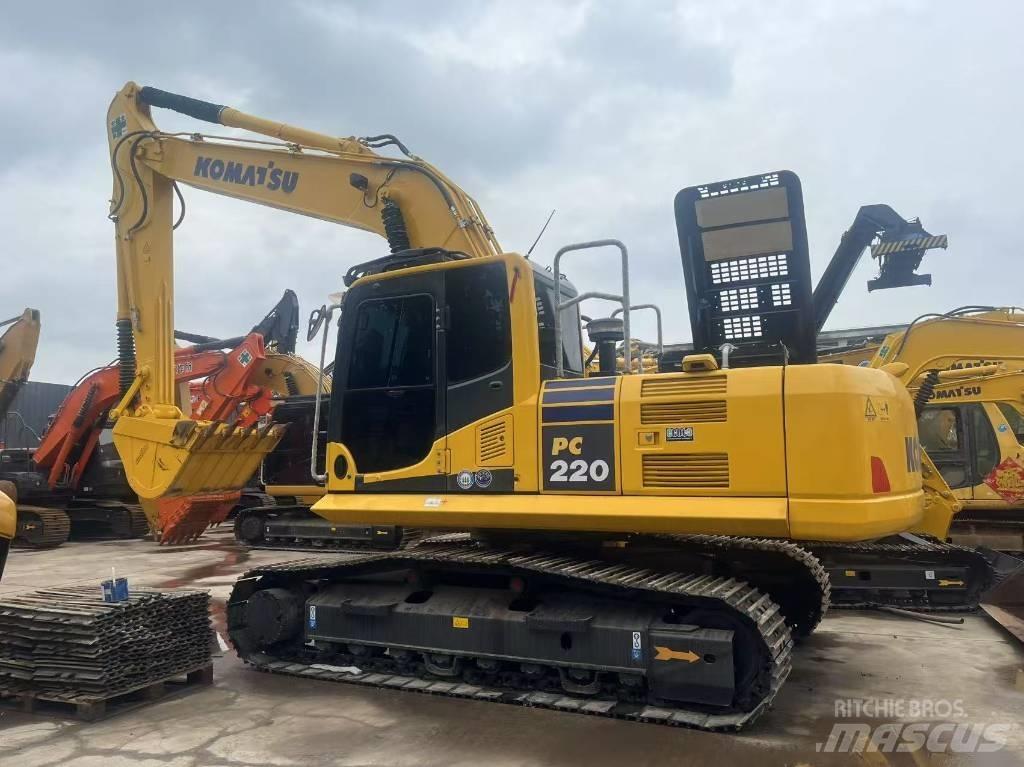 Komatsu PC 220-8 Εκσκαφείς με ερπύστριες