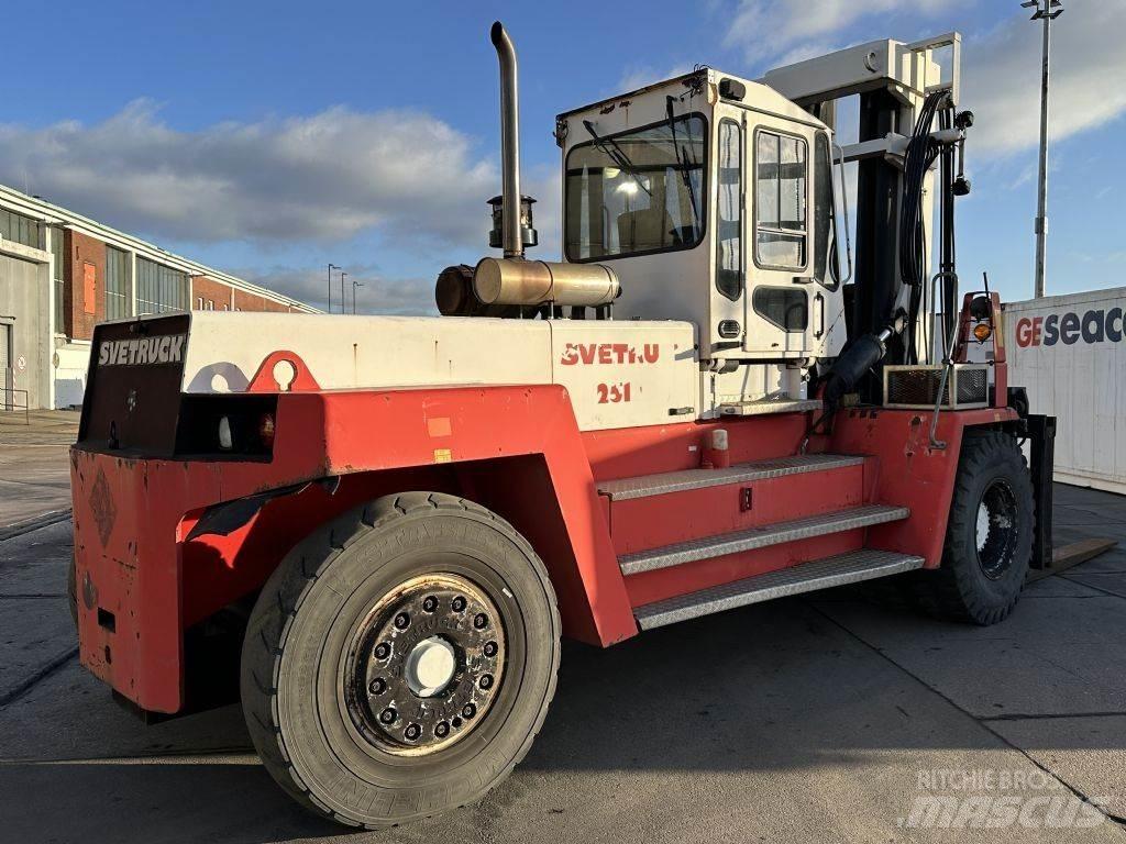 Svetruck 25120-45 Πετρελαιοκίνητα Κλαρκ