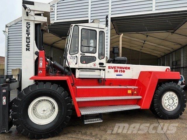 Svetruck 30120-46 Πετρελαιοκίνητα Κλαρκ