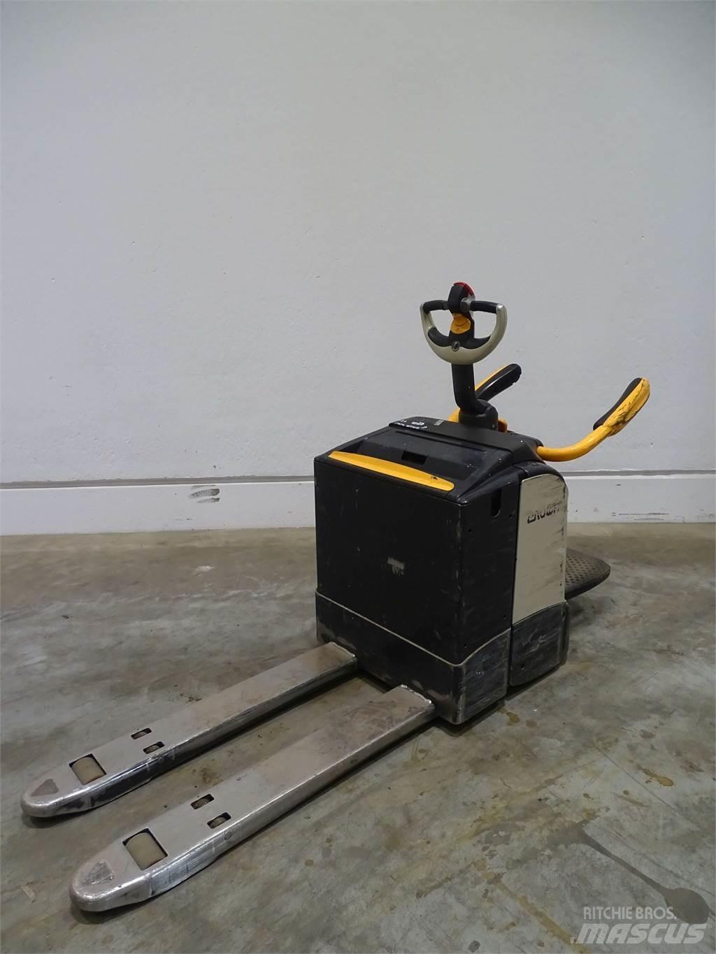 Crown WT3040 Χειροκίνητο περονοφόρο ανυψωτικό