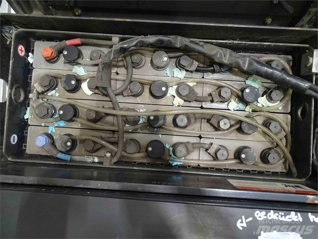 Crown WT3040 Χειροκίνητο περονοφόρο ανυψωτικό
