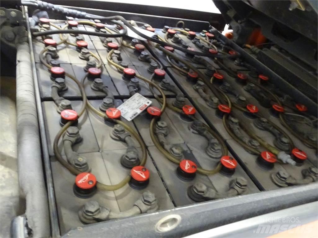 Linde E30HL Ηλεκτρικά περονοφόρα ανυψωτικά κλαρκ