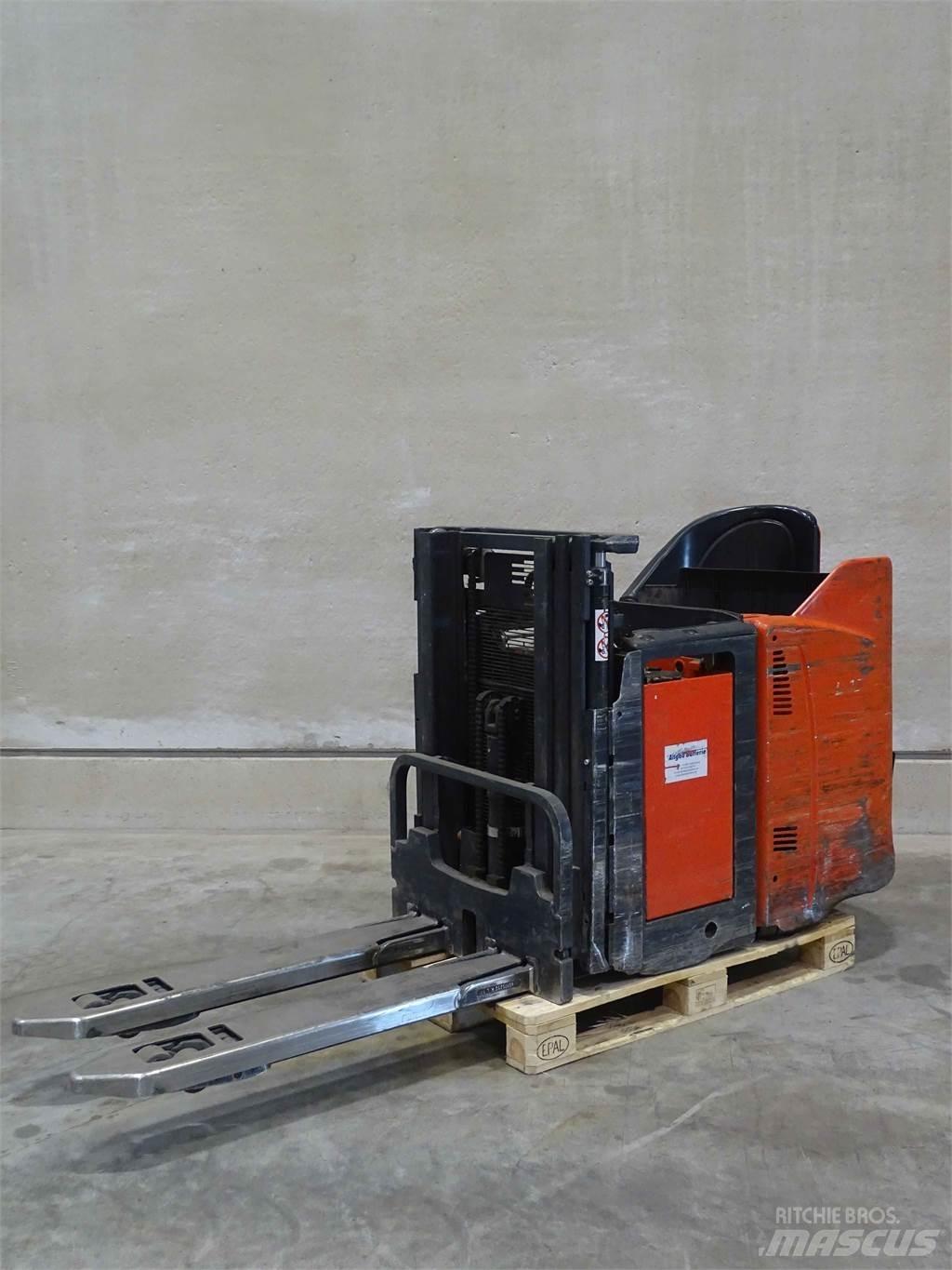 Linde L12LSP Παλετοφόρα πεζού χειριστή με ιστό