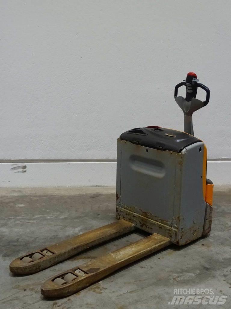 Still EXU18 Χειροκίνητο περονοφόρο ανυψωτικό